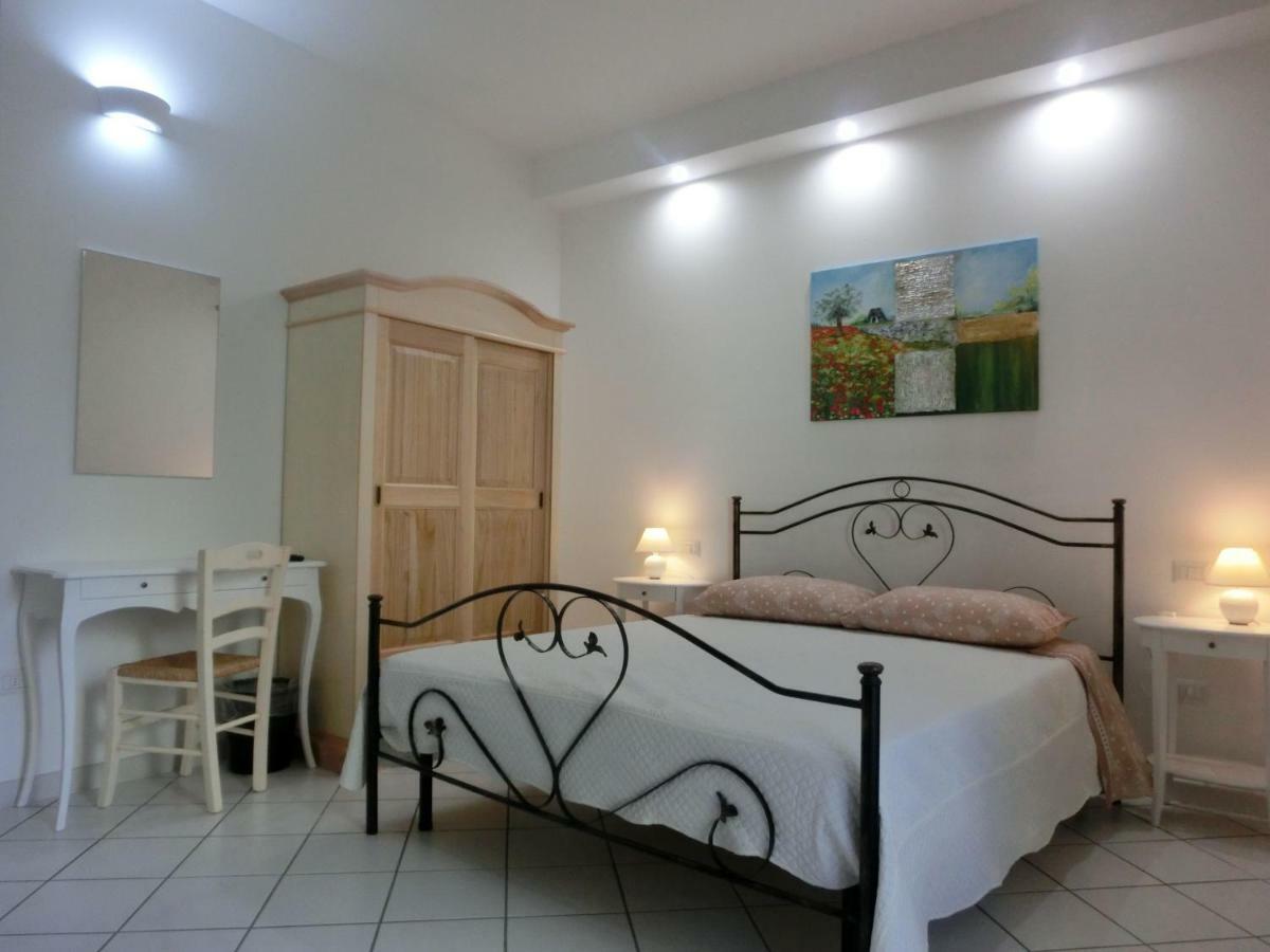B&B Villa 16 Pini Lecce Exterior photo
